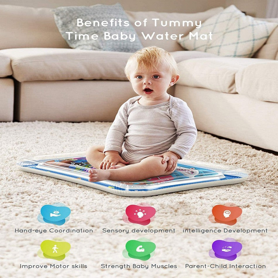 Tapete inflable de agua para estimular el desarrollo sensorial y motor del bebé. Ideal para tummy time, fácil de usar y de limpiar.